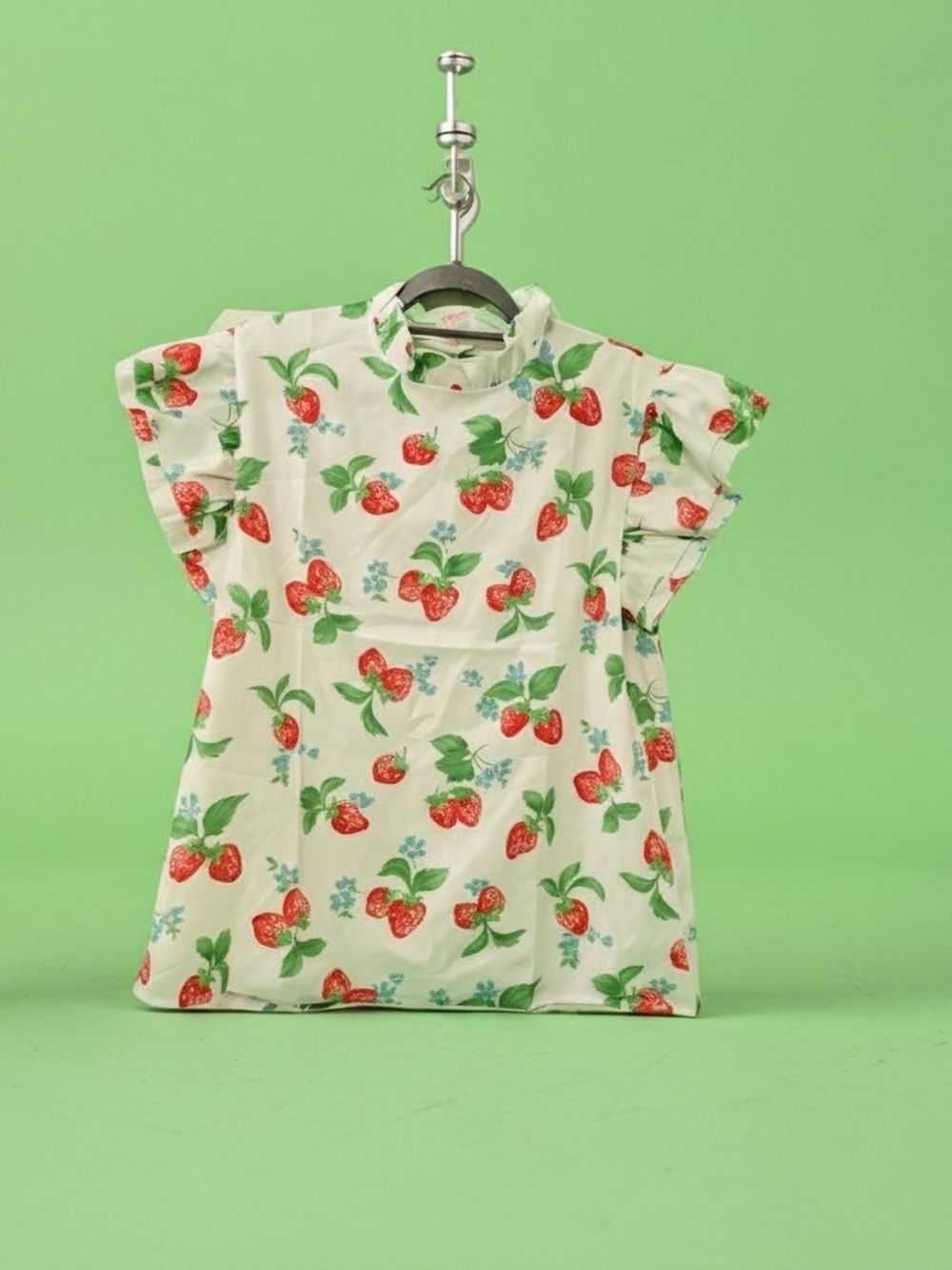 Adorable Strawberry Print Short-Sleeve Top With Flutter Sleeves